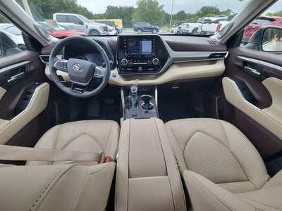 2021 Toyota Highlander Hybrid Limited