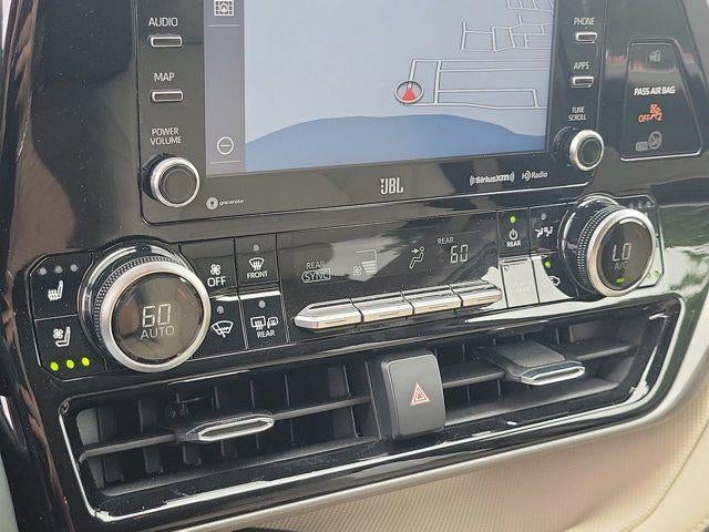 2021 Toyota Highlander Hybrid Limited