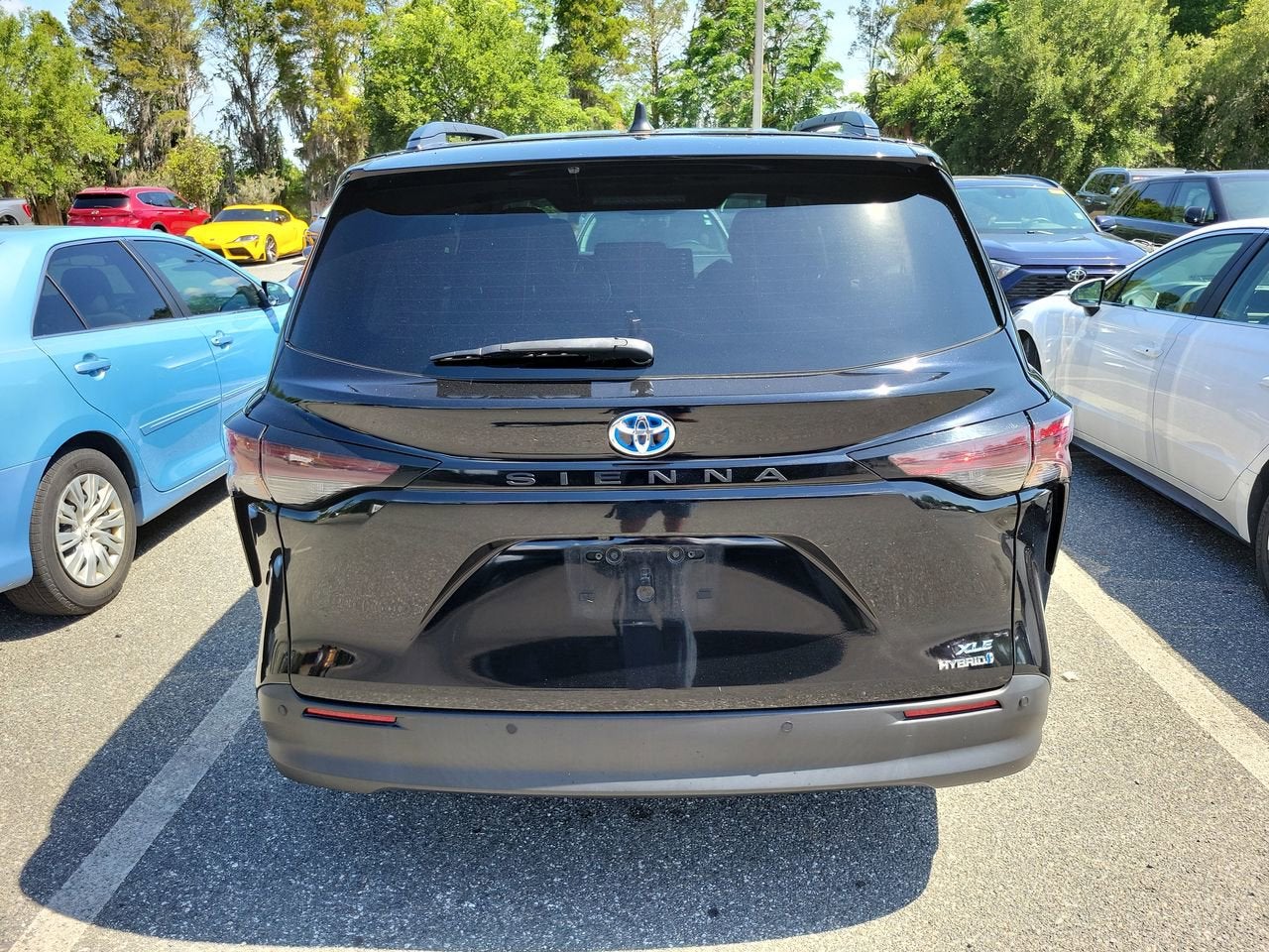 2023 Toyota Sienna XLE
