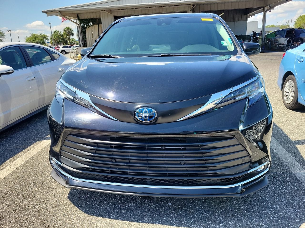 2023 Toyota Sienna XLE