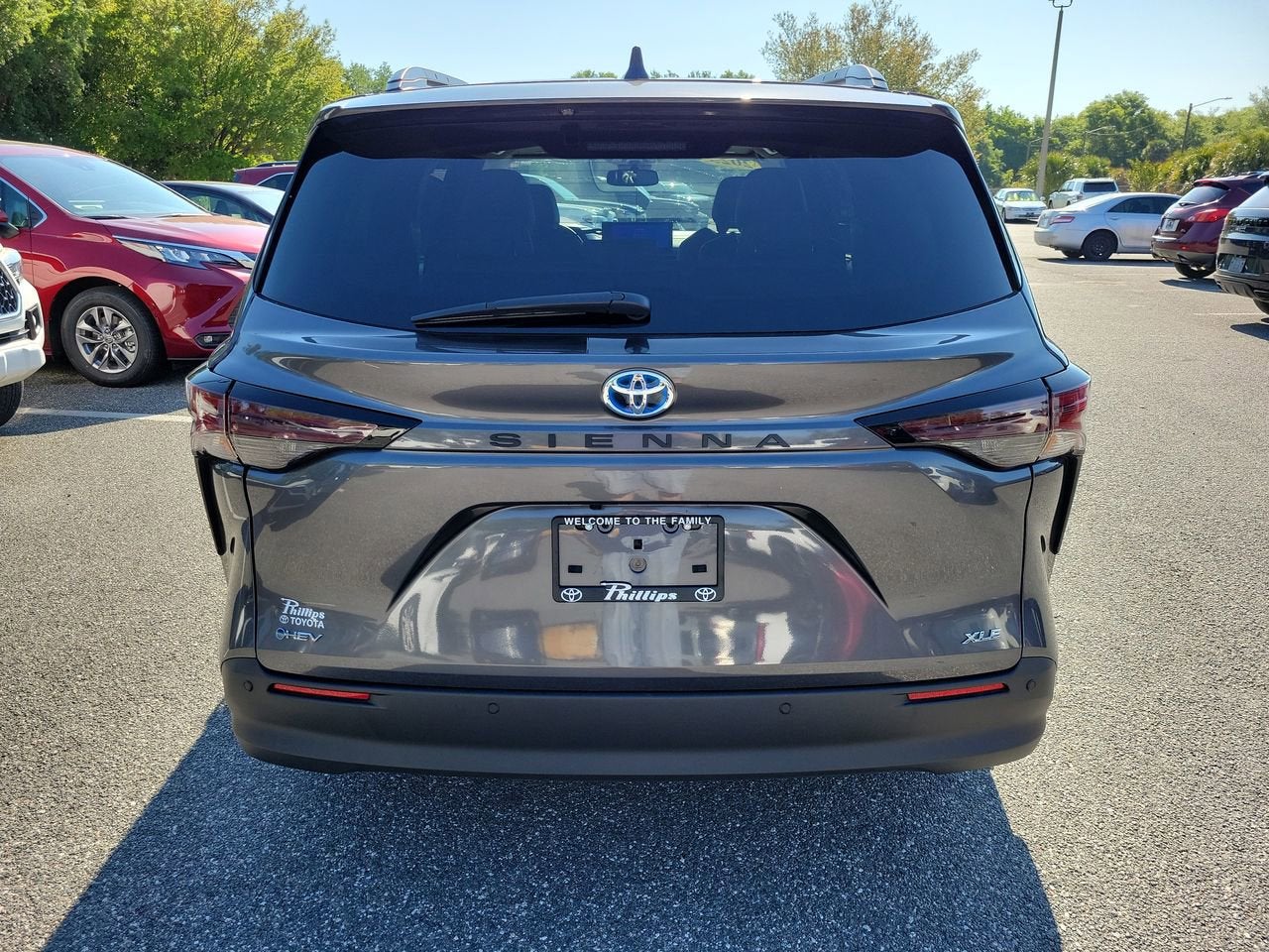 2025 Toyota Sienna XLE