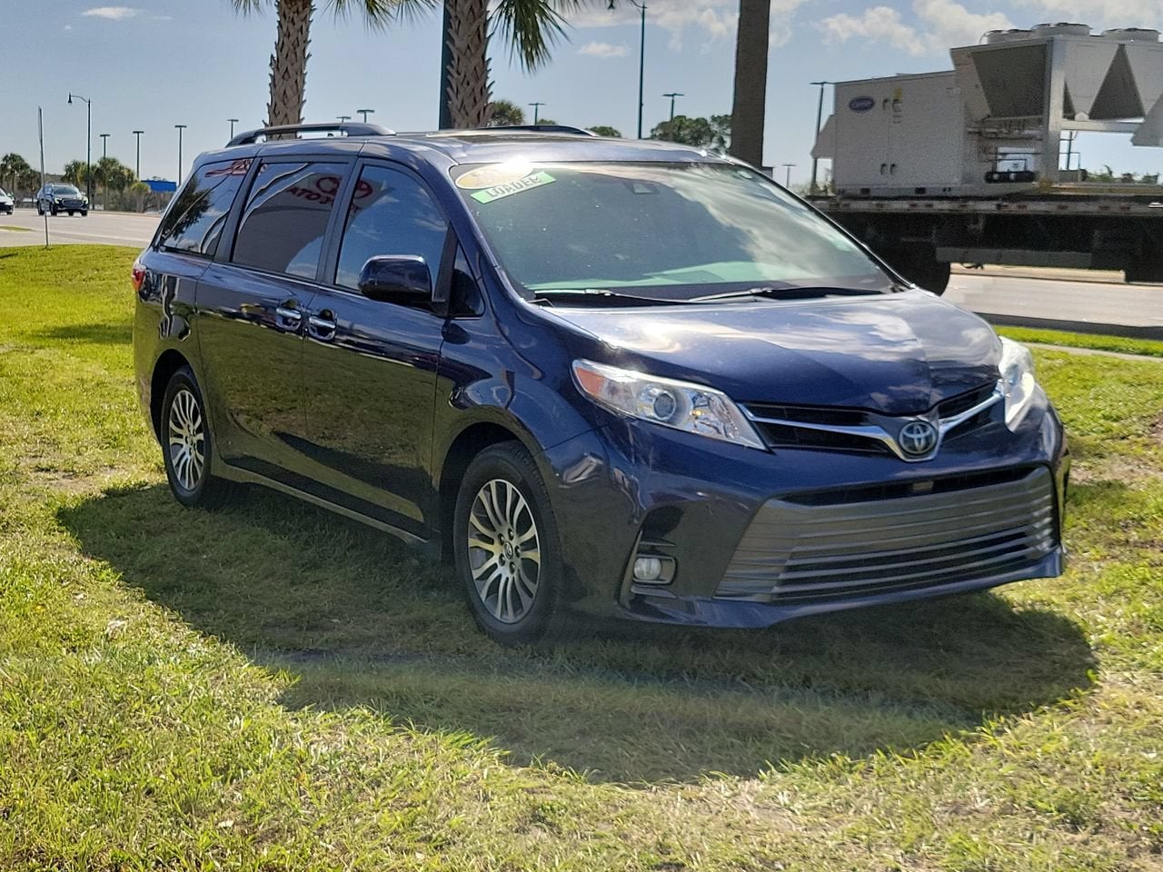 2020 Toyota Sienna Base