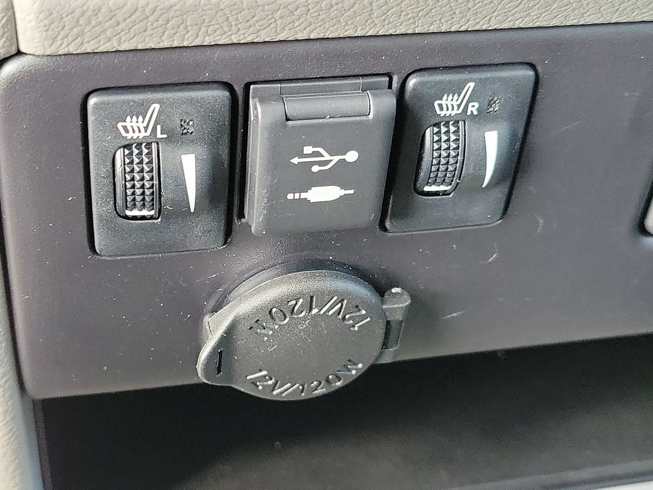 2020 Toyota Sienna Base