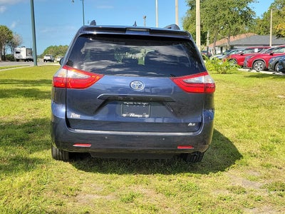 2020 Toyota Sienna Base