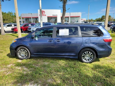 2020 Toyota Sienna Base