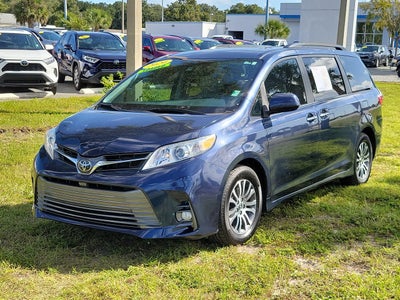 2020 Toyota Sienna Base