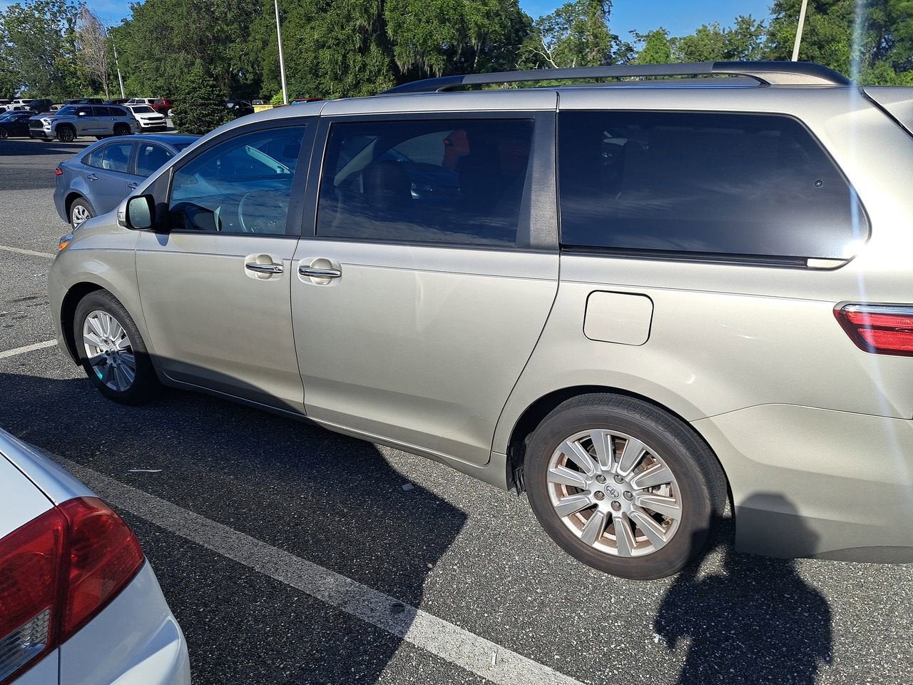 2017 Toyota Sienna Base