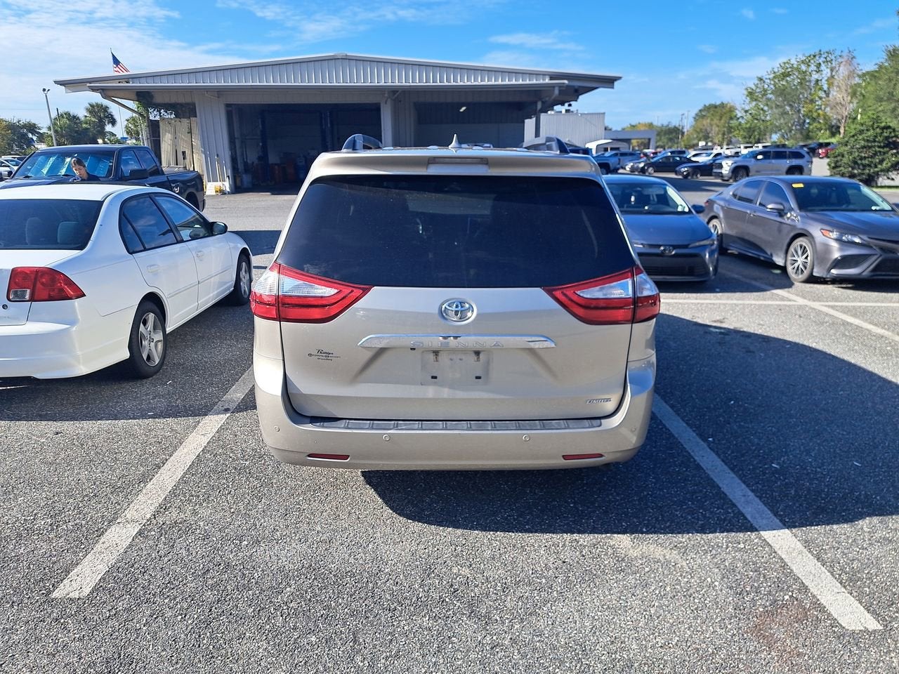 2017 Toyota Sienna Base