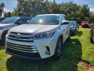 2017 Toyota Highlander Limited Platinum