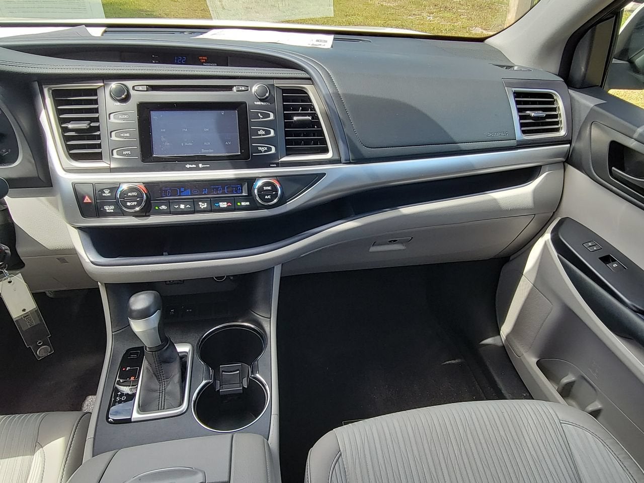 2015 Toyota Highlander LE Plus V6