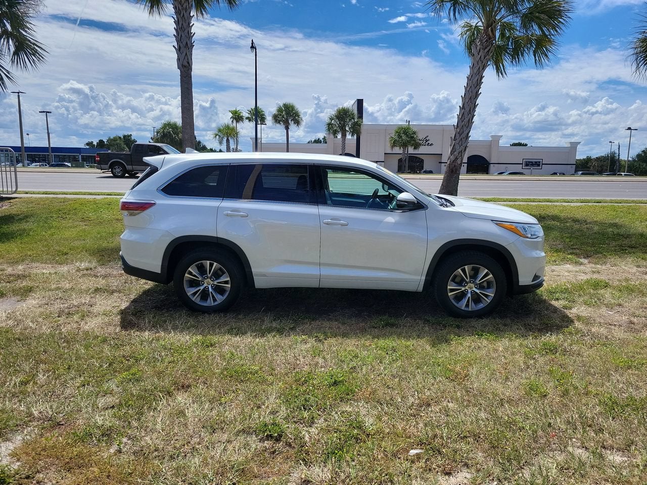 2015 Toyota Highlander LE Plus V6
