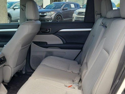 2015 Toyota Highlander LE Plus V6