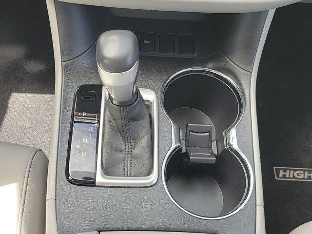2015 Toyota Highlander LE Plus V6