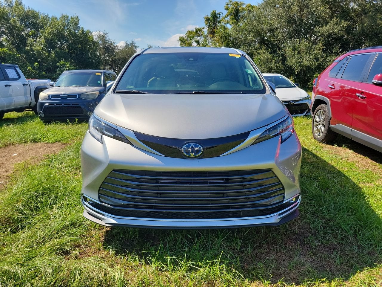 2025 Toyota Sienna Limited