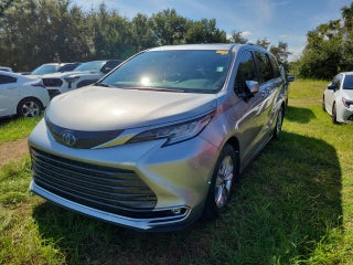 2025 Toyota Sienna Limited