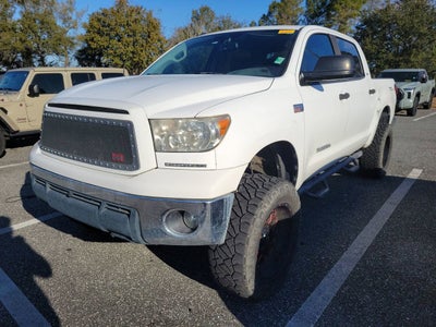 2010 Toyota Tundra 4WD Truck CrewMax 5.7L FFV V8 6-Spd AT (Natl)
