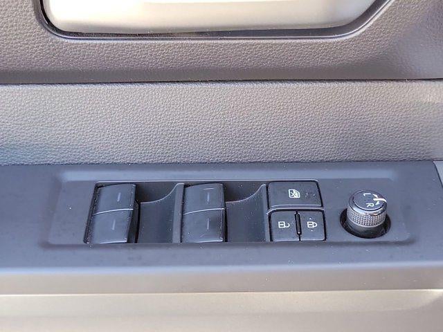 2024 Toyota Tundra 2WD SR5