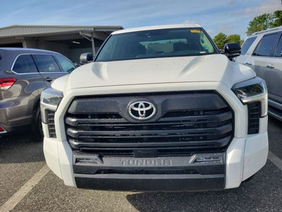 2024 Toyota Tundra 4WD SR5