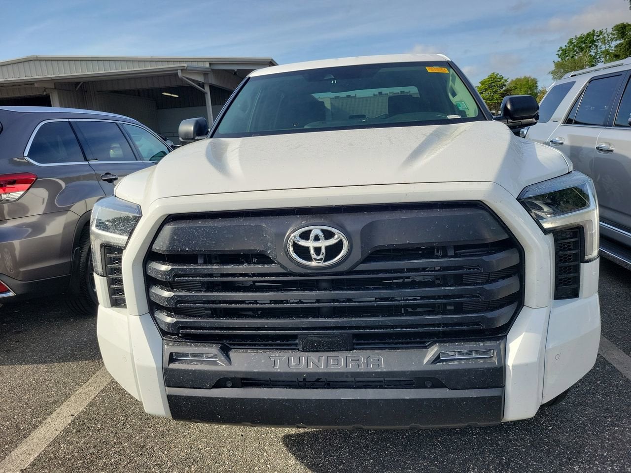 2024 Toyota Tundra 4WD SR5