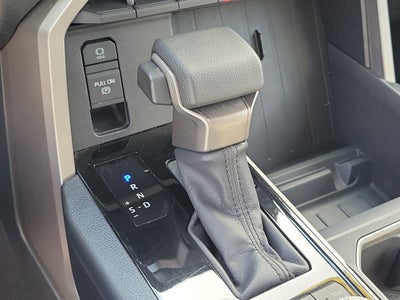 2022 Toyota Tundra 4WD SR5