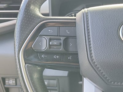 2022 Toyota Tundra 4WD SR5