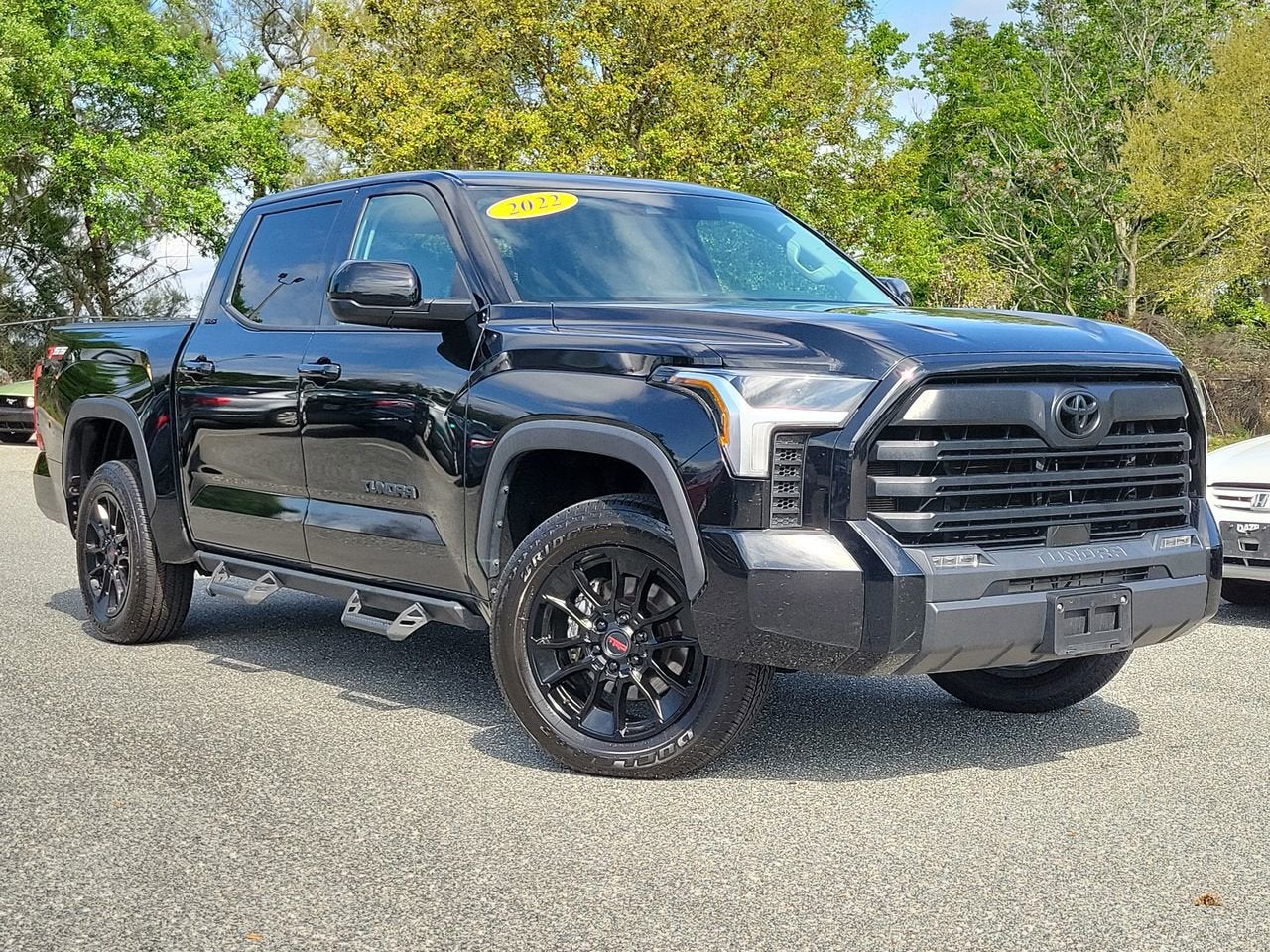 2022 Toyota Tundra 4WD SR5