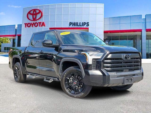 2022 Toyota Tundra 4WD SR5