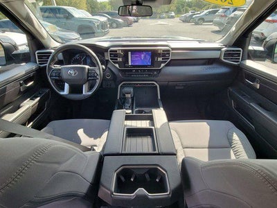 2022 Toyota Tundra 4WD SR5