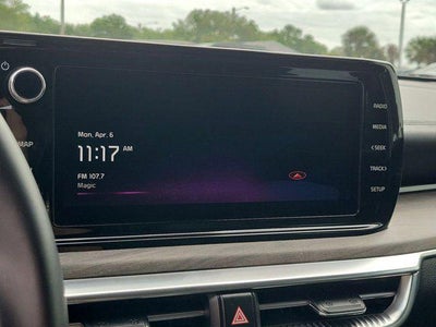2023 Kia K5 EX