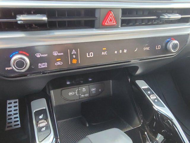 2026 Kia Sorento X-Pro SX Prestige