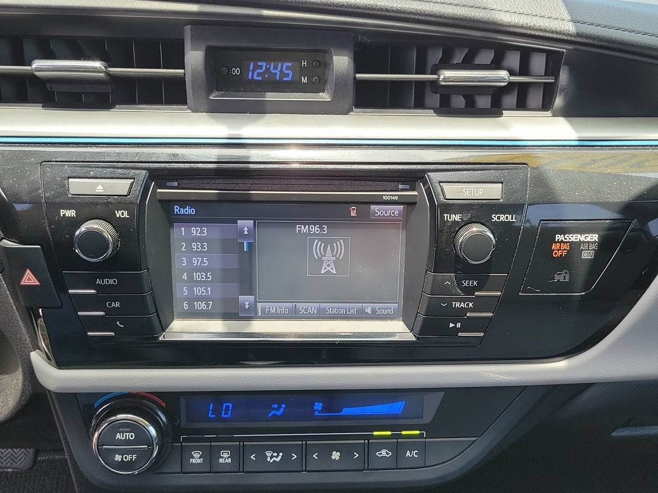 2015 Toyota Corolla LE