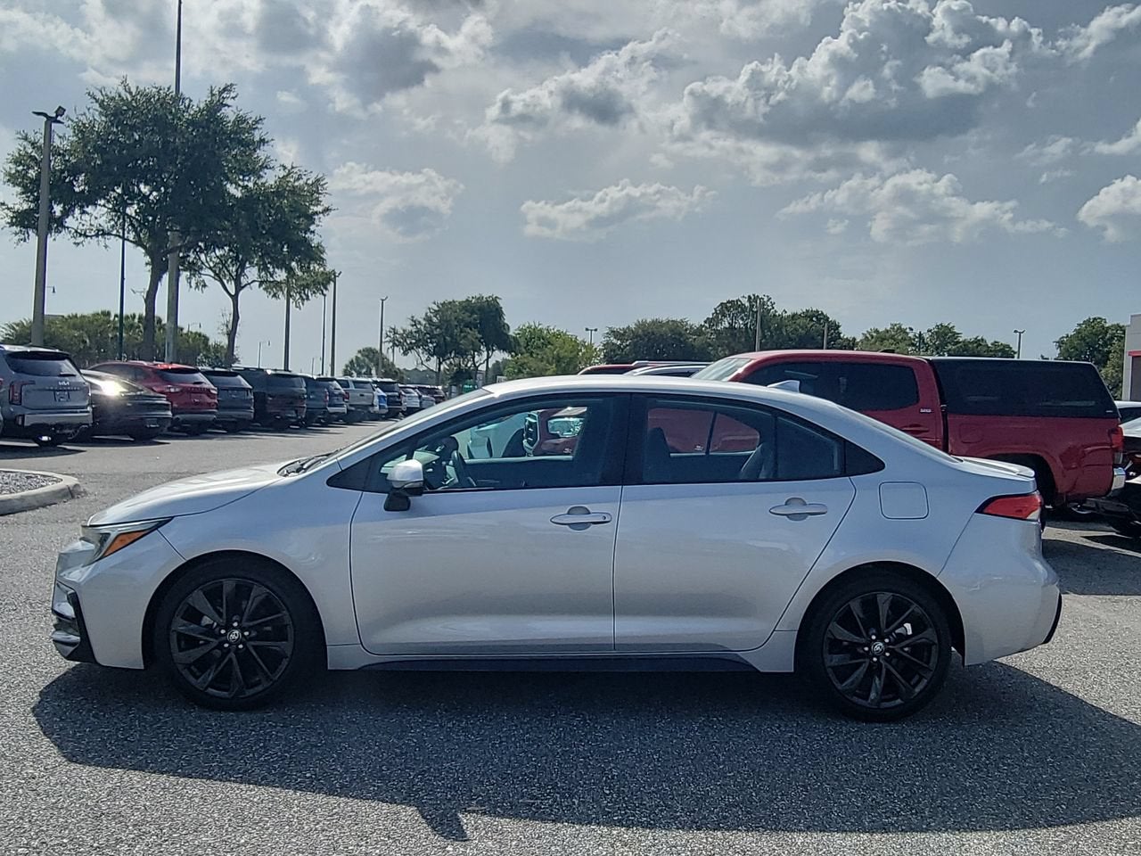 2023 Toyota Corolla SE