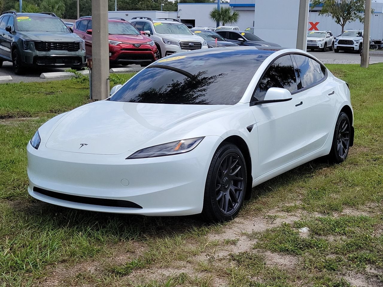 2025 Tesla Model 3 Long Range