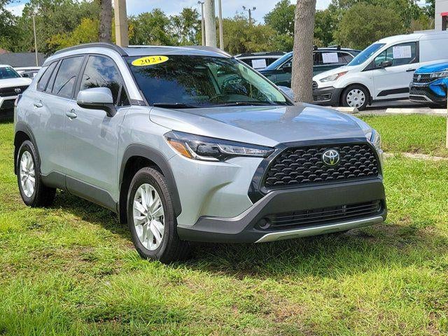 2024 Toyota Corolla Cross LE