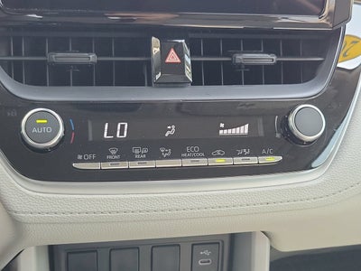 2025 Toyota Corolla Cross LE