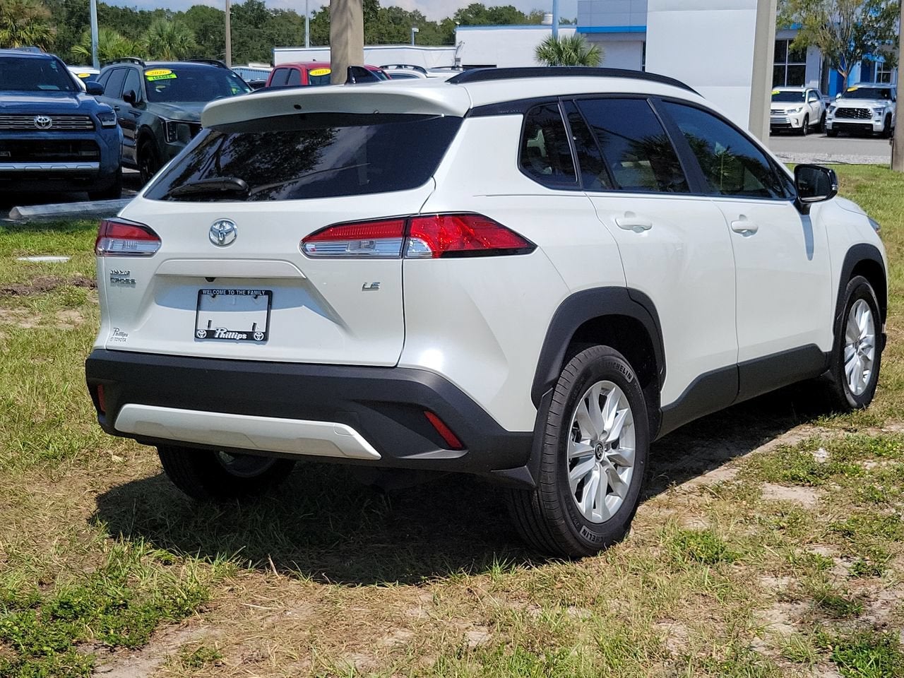 2025 Toyota Corolla Cross LE