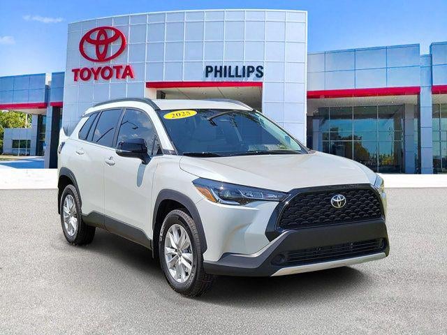 2025 Toyota Corolla Cross LE