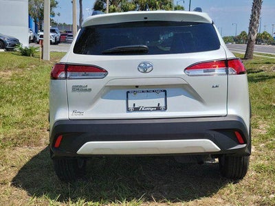 2025 Toyota Corolla Cross LE