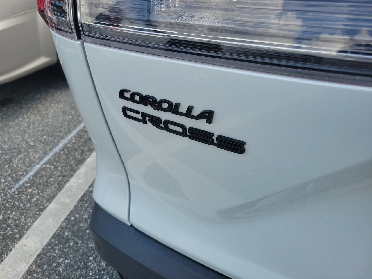 2024 Toyota Corolla Cross Hybrid XSE
