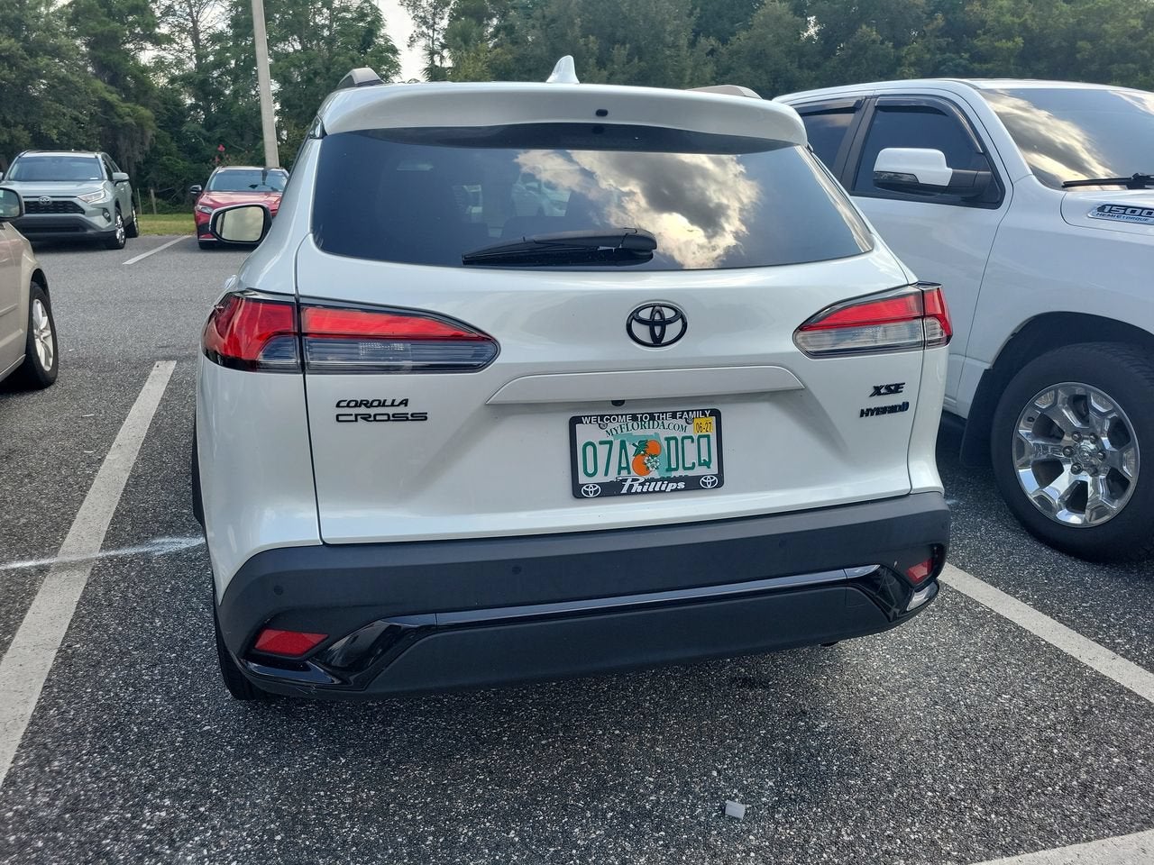 2024 Toyota Corolla Cross Hybrid XSE