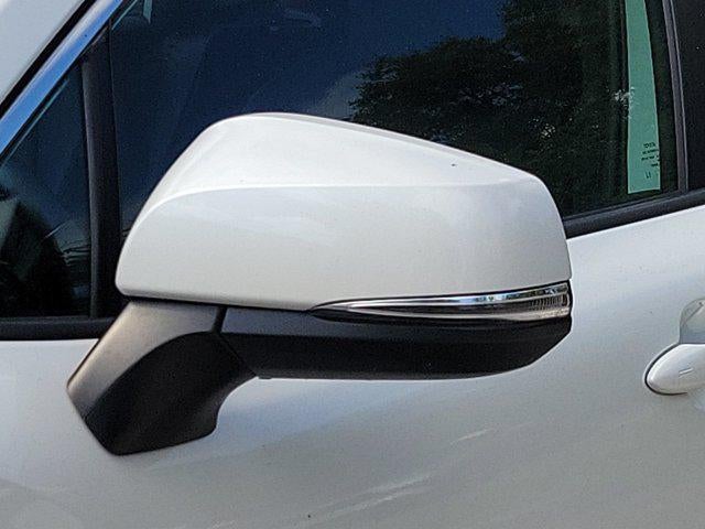 2024 Toyota Corolla Cross Hybrid XSE