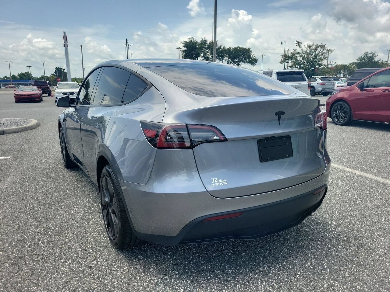 2024 Tesla Model Y Long Range