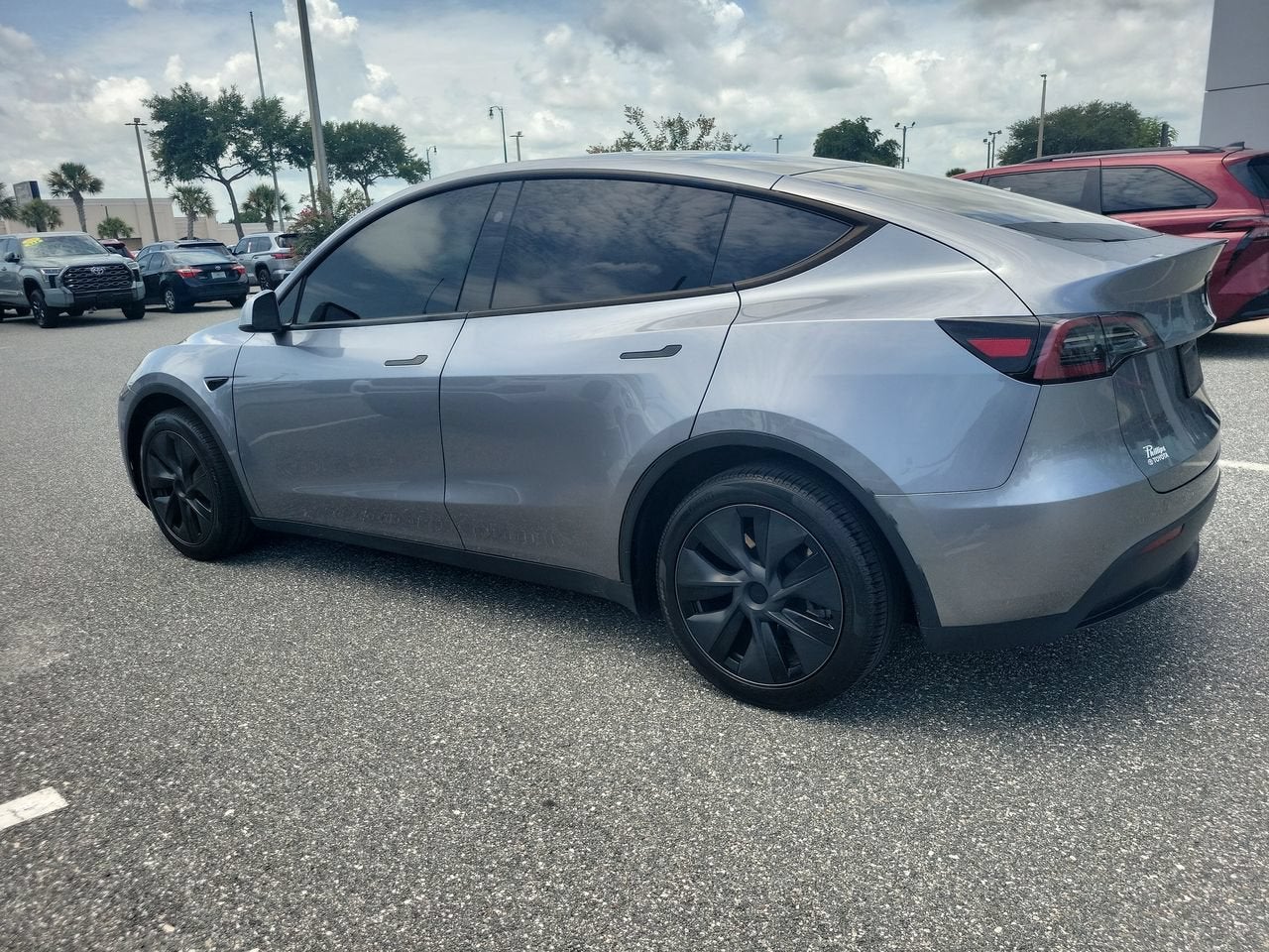 2024 Tesla Model Y Long Range