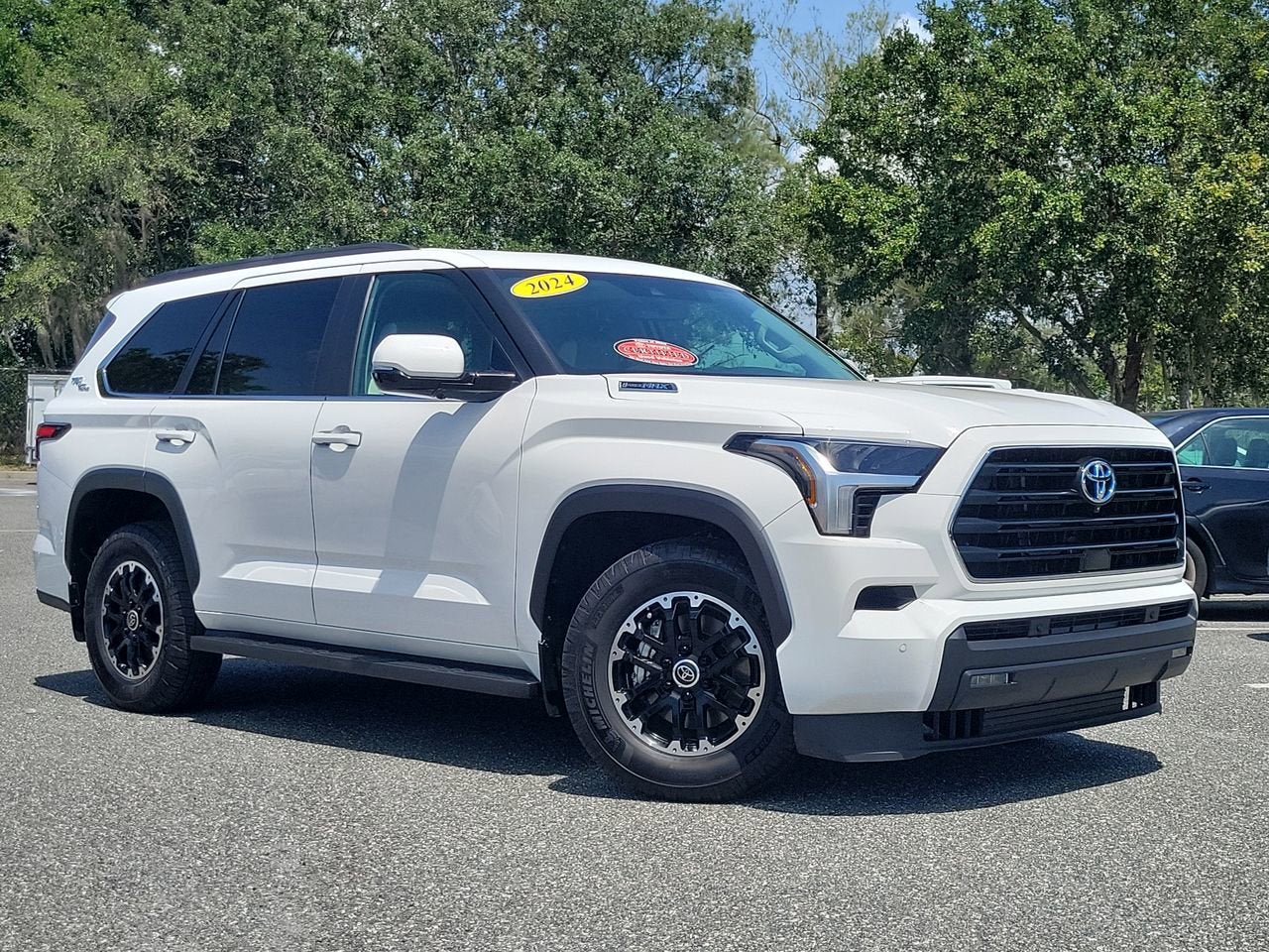 2024 Toyota Sequoia SR5