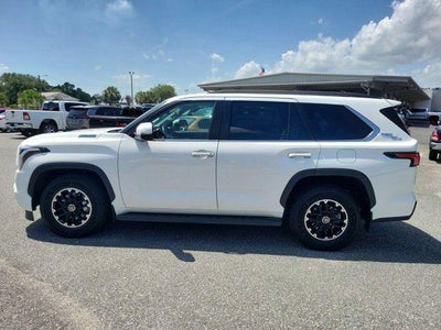 2024 Toyota Sequoia SR5