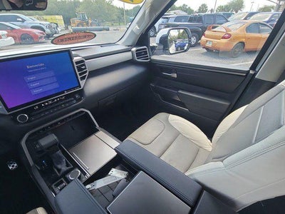 2024 Toyota Sequoia SR5