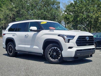 2024 Toyota Sequoia SR5