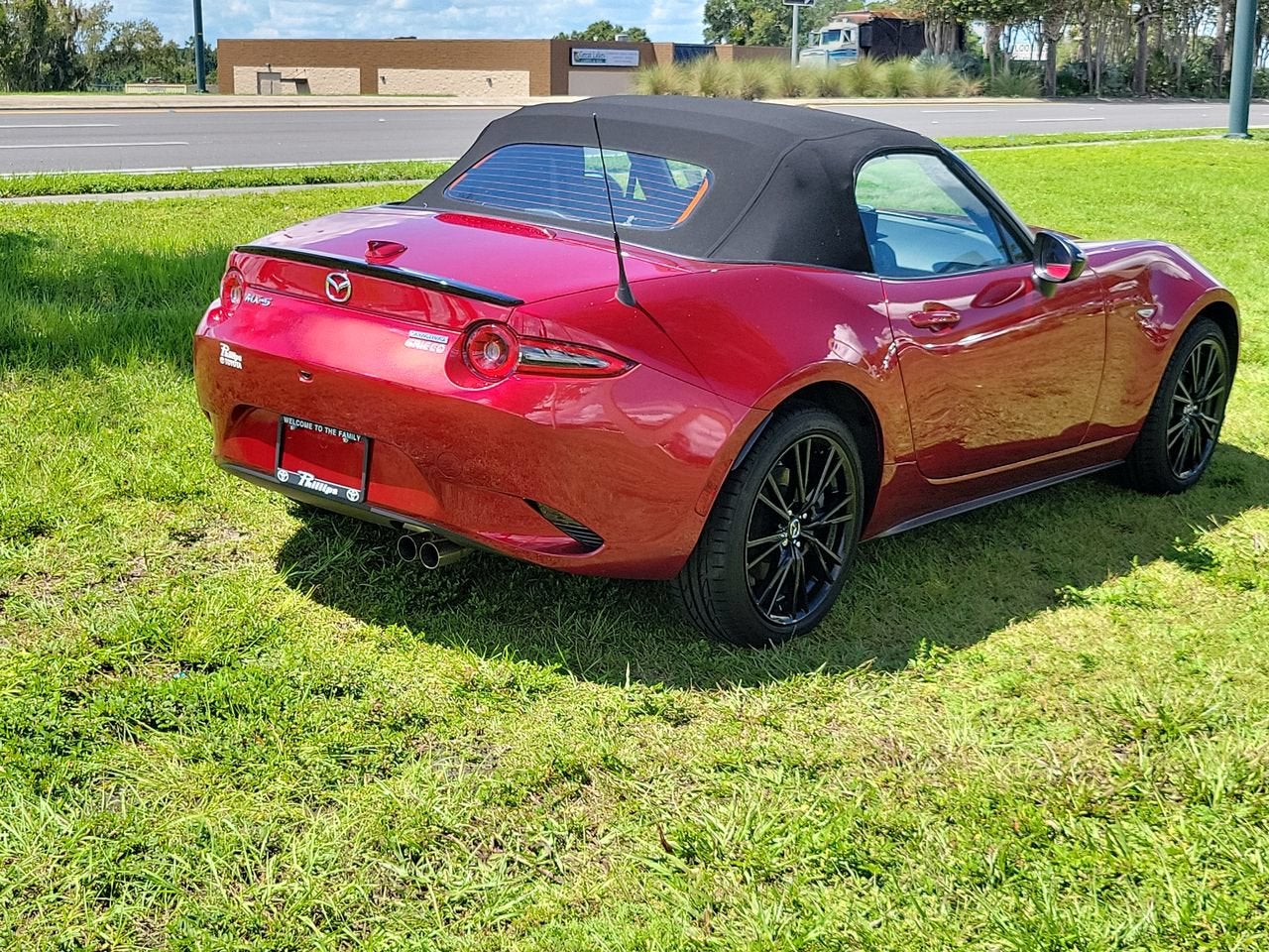 2025 Mazda Mazda MX-5 Miata Club