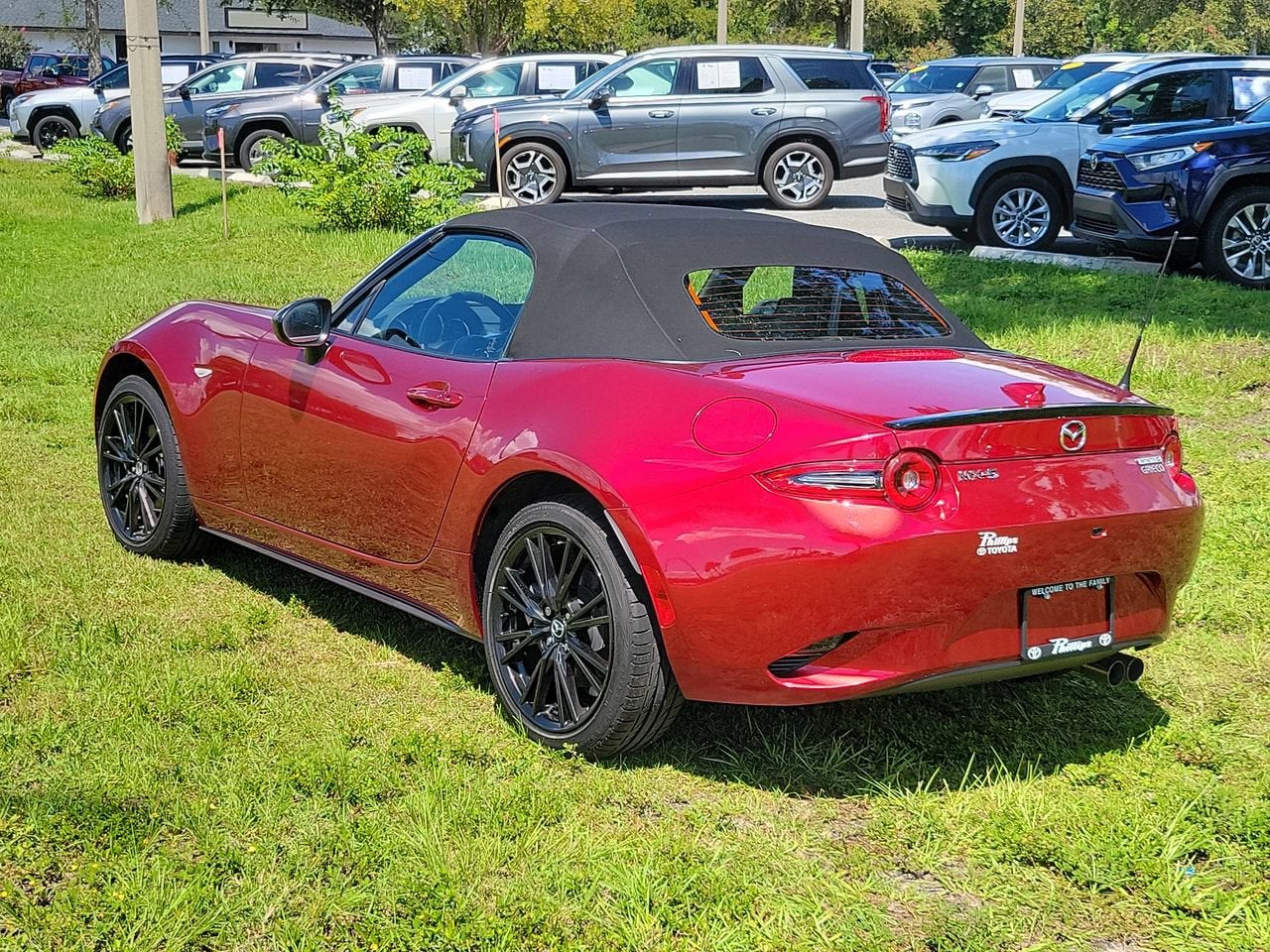 2025 Mazda Mazda MX-5 Miata Club