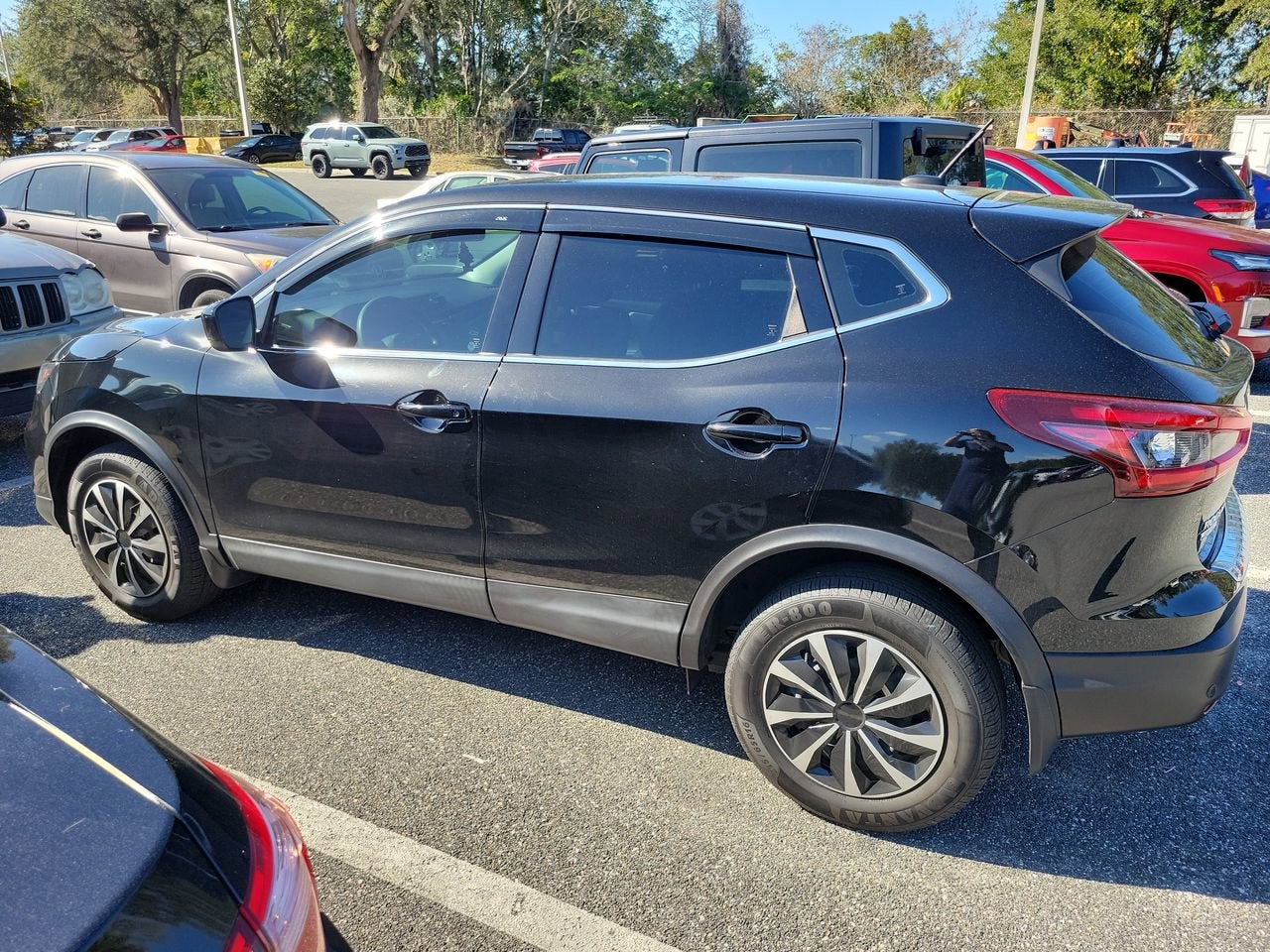 2020 Nissan Rogue Sport S